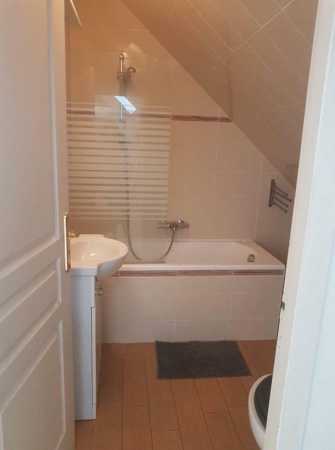Orleans Appartement 2 Chambres Avec Parking المظهر الخارجي الصورة