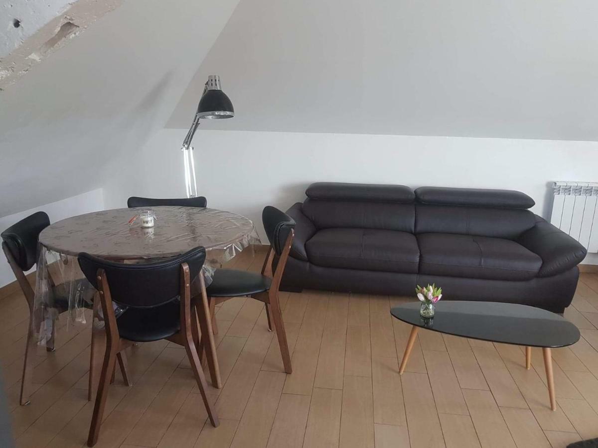 Orleans Appartement 2 Chambres Avec Parking المظهر الخارجي الصورة